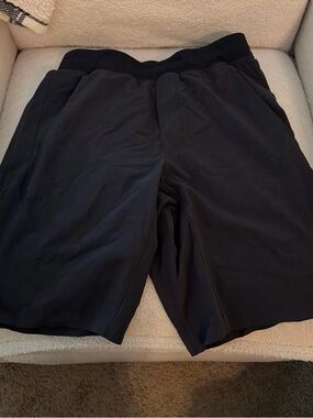 lululemon athletica Men's Black Performance Training Shorts